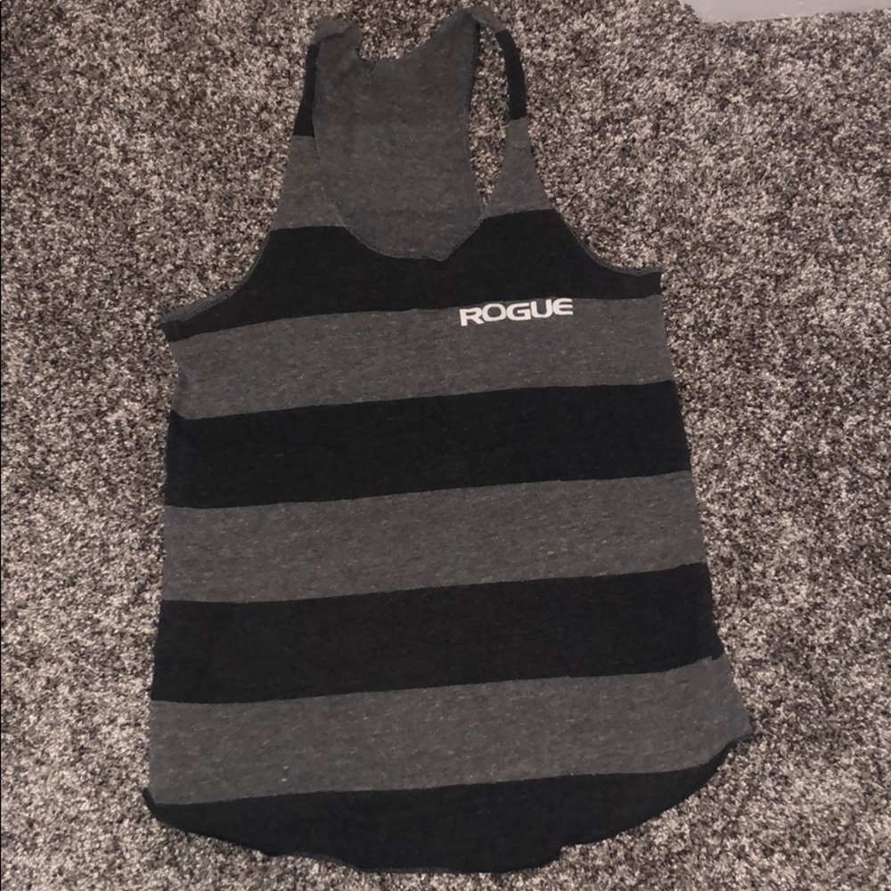 Gray rogue tank